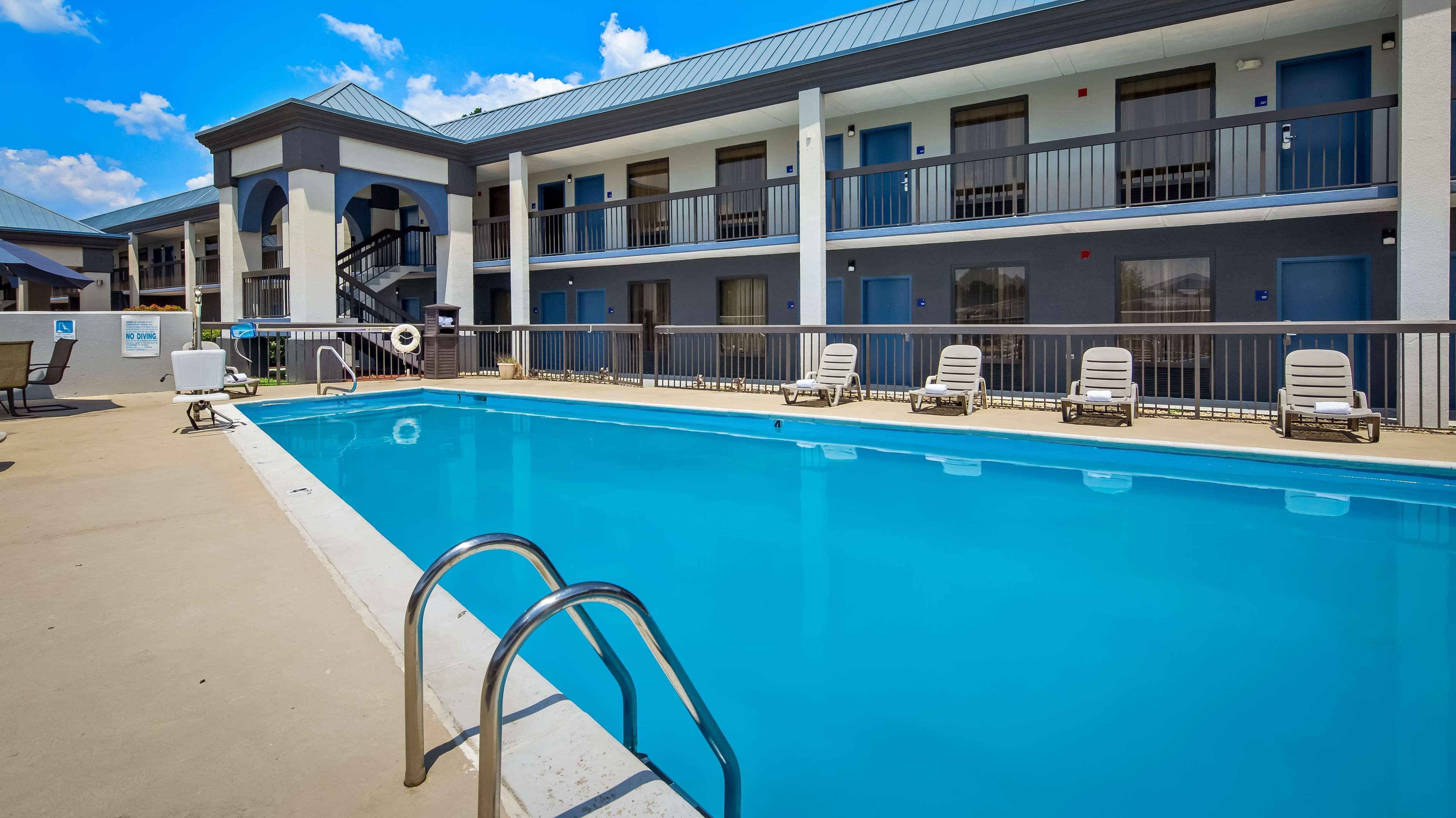 Best Western Emporia Exterior foto